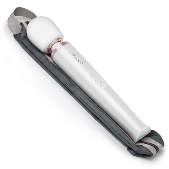 Le Wand Luxury Vibrating Rechargeable Sensual Massager (white) Le Wand Luxury Vibrating Rechargeable Sensual Massager (white)