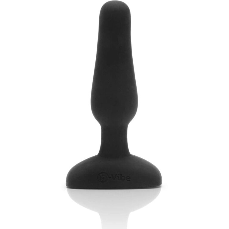 B-vibe Novice - 15x Vibrating Patterns Remote Control Anal Plug (black)