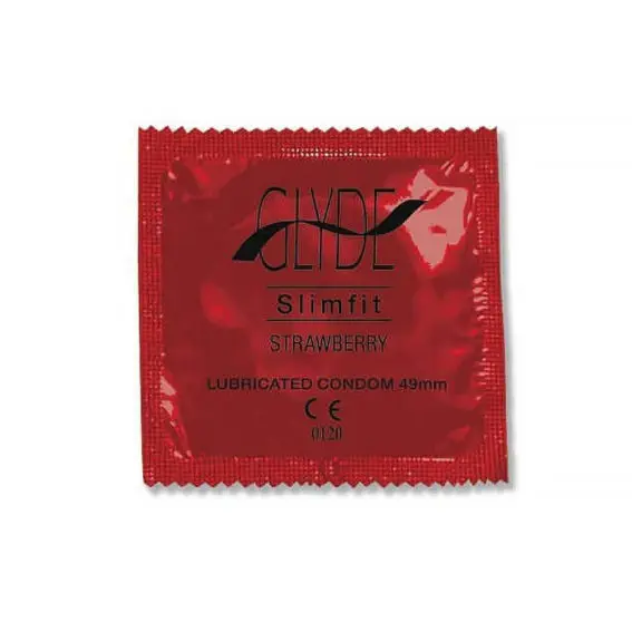Glyde Vegan Condoms – Ultra Slimfit Strawberry Flavour Vegan Condoms 100 Bulk Pack