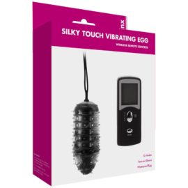 Minx – Silky Touch Remote Egg With Sleeve (black)