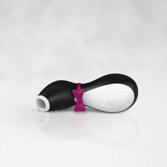 Satisfyer Clitoral Stimulator – Penguin Vibrator (black/white)