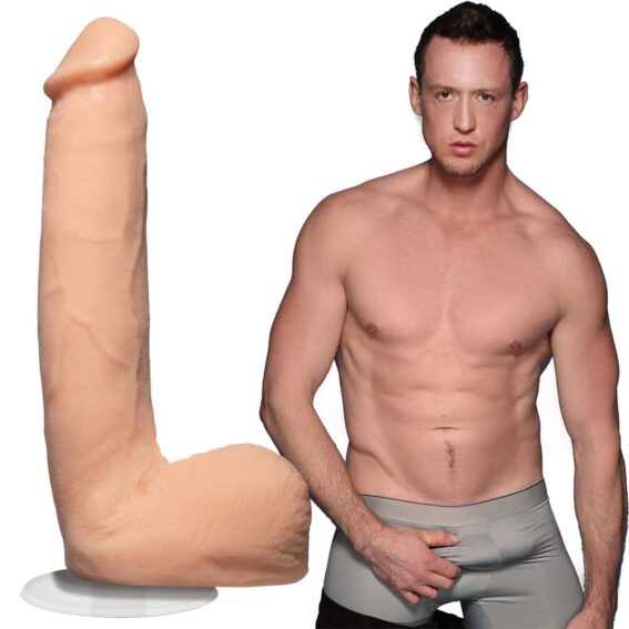 Doc Johnson: Pierce Paris Realistic Moulded Cock (ultraskyn 9-inch)